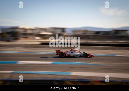 Il pilota DELLA SERIE NTT INDYCAR, DAVID MALUKAS (4) (USA) di Chicago, Illinois, corre in curva durante il Thermal Club INDYCAR Grand Prix al Thermal Club di Thermal CA. Foto Stock