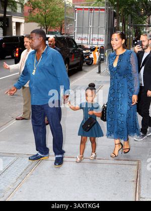 6 settembre 2016 - New York, New York, Stati Uniti - l'attore Tracy Morgan, sua moglie Megan Wollover e la loro figlia Maven Sonae Morgan hanno fatto un'apparizione a "The View" il 6 settembre 2016 a New York City (immagine di credito: © Zelig Shaul/Ace Pictures via ZUMA Press) Foto Stock