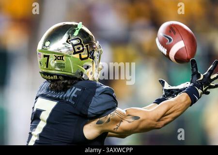 24 settembre 2016 - Waco, Texas, U. S - il wide receiver dei Baylor Bears Lynx Hawthorne (7) in azione durante la partita tra gli Oklahoma State Cowboys e i Baylor Bears al McLane Stadium di Waco, Texas. (Immagine di credito: © Dan Wozniak via ZUMA Wire) Foto Stock