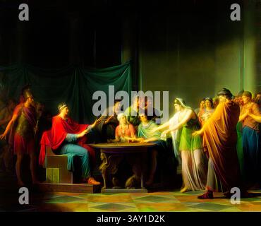 Una scena drammatica si svolge in un ambiente grandioso, con un gruppo di figure impegnate in una discussione tesa intorno a un tavolo. Al centro della composizione c'è una figura di spicco vestita di rosso, di fronte a una donna con un oggetto dorato, mentre i personaggi circostanti esprimono una serie di emozioni, dall'intrigo alla preoccupazione. Colori ricchi e dettagli intricati esaltano l'atmosfera di intensità e attesa., Jean-Joseph Taillasson, francese, 1745-1809, Berenice che rimprovera Tolomeo, 1802, olio su tela, senza cornice: 156,2 x 194,6 cm (61 1/2 x 76 5/8 pollici), arte classica con un tocco moderno reinventata da Artotop Foto Stock