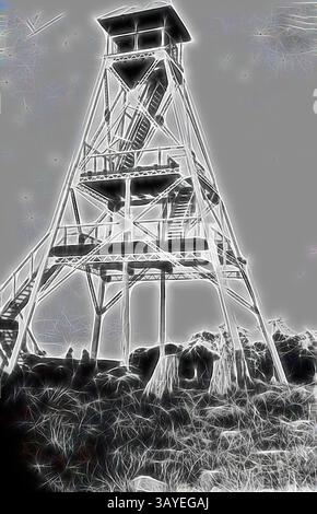 Un'alta torre di osservazione industriale si erge in modo prominente su uno sfondo silenzioso, mostrando il suo intricato quadro e le sue scale. La vegetazione circostante aggiunge un naturale contrasto alla struttura, sottolineandone l'altezza e il design. Negativo - Monte donna Buang, Victoria, circa 1930, il belvedere sul Monte donna Buang., arte classica con un tocco moderno reinventata da Artotop Foto Stock