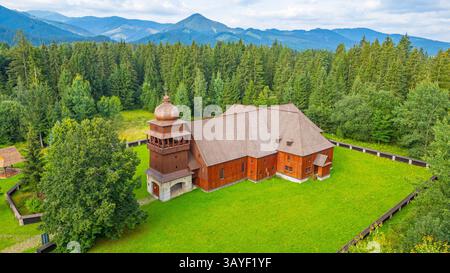 Chiesa articolare in legno di Svaty Kriz in Slovacchia. IMMAGINE Foto Stock