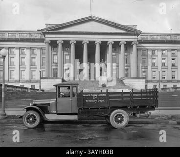 06 giugno 1920 - Washington, District of Columbia, Stati Uniti - Dipartimento del Tesoro General Supply Committee Delivery Truck..(immagine di credito: © BuyEnlarge/ZUMAPRESS.com) Foto Stock