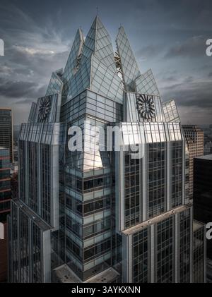 La corona della Frost Bank Tower su Congress Avenue ad Austin, Texas. Foto Stock