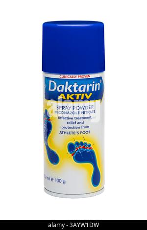Una scatola di polvere spray per piedi Daktarin Aktiv Athlete. Foto Stock