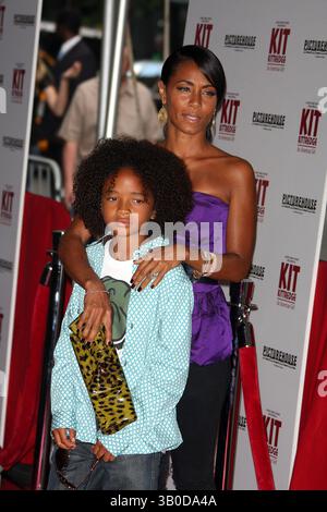 19 giugno 2008 - New York, New York, Stati Uniti - 06-19-08 2008.JADEN SMITH, WILLOW SMITH, JADA PINKETT SMITH. ANTEPRIMA DI NEW YORK DI "KIT KITTREDGE: AN AMERICAN GIRL. AL TEATRO ZIEGFELD. - K58644JBB(immagine di credito: © John Barrett/Globe Photos/ZUMAPRESS.com) Foto Stock