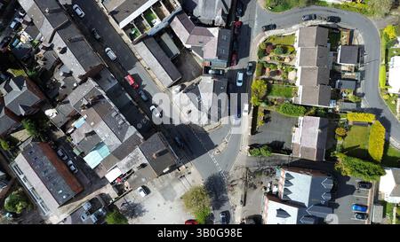 Vista aerea 4K nelle aree Wirral di, Birkenhead, Wallasey, New Brighton, West Kirby, Arrowe e Oxton. Foto Stock