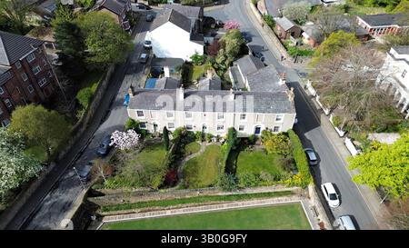 Vista aerea 4K nelle aree Wirral di, Birkenhead, Wallasey, New Brighton, West Kirby, Arrowe e Oxton. Foto Stock