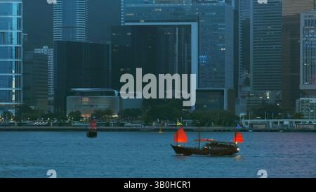 Junkboat cinese in barca a vela a Hong Kong Foto Stock