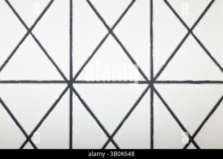 Motivo geometrico minimalista della parete con linee nere su sfondo bianco Foto Stock