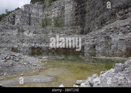 2010 - Tuscumbia, ALABAMA, Stati Uniti - Vulcan Materials Company cave di calcare. (Immagine di credito: © BuyEnlarge/ZUMAPRESS.com) Foto Stock
