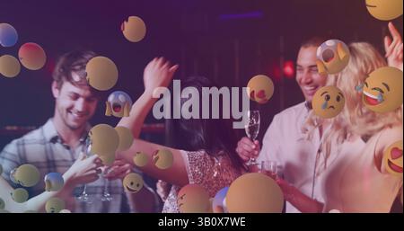 Immagine di icone emoji su persone diverse che ballano Foto Stock