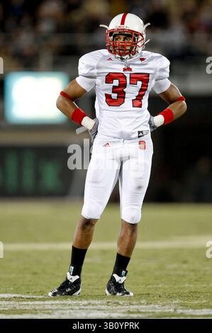 11 settembre 2010: Cornerback dello stato della Carolina del Nord Jordan Monk (37) durante la partita di football NCAA tra il North Carolina State Wolfpack e i Central Florida Knights. NC State sconfisse Central Florida 28-21al Bright House Network Stadium di Orlando, Florida. (Immagine di credito: © Romeo Guzman/Cal Sport Media/ZUMApress.com) Foto Stock