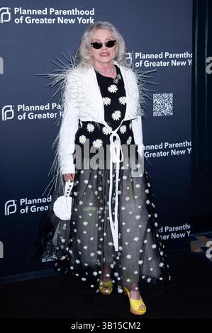 Debbie Harry bei der Planned Parenthood di New York Gala 2025 in Cipriani South Street. New York, 24.04.2025 *** Debbie Harry al Planned Parenthood New York Gala 2025 a Cipriani South Street New York, 24 04 2025 foto:XB.xHinex/xFuturexImagex Parenthood 5438 Foto Stock