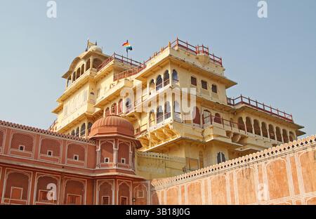 Chandra Mahal, uno degli edifici all'interno del complesso City Palace, Jaipur, Rajasthan, India Foto Stock
