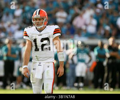 21 novembre 2010: Il quarterback dei Cleveland Browns Colt McCoy #12 durante la gara NFL tra i Cleveland Browns e i Jacksonville Jaguars all'EverBank Field di Jacksonville, Florida. Jacksonville sconfisse Cleveland 24-20. Daniel Goncalves/CSM(immagine di credito: © Daniel Goncalves/Cal Sport Media/ZUMAPRESS.com) Foto Stock