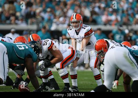21 novembre 2010: Il quarterback dei Cleveland Browns Colt McCoy #12 durante la gara NFL tra i Cleveland Browns e i Jacksonville Jaguars all'EverBank Field di Jacksonville, Florida. Jacksonville sconfisse Cleveland 24-20. Daniel Goncalves/CSM(immagine di credito: © Daniel Goncalves/Cal Sport Media/ZUMAPRESS.com) Foto Stock