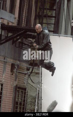 22 ottobre 2005 - New York, New York, Stati Uniti - K45627JBB.SUPER ex-GIRLFRIEND FILM SHOOT, NEW YORK New YORK.10-21-2005. - 2005.STUNTMAN(immagine di credito: © John Barrett/Globe Photos/ZUMAPRESS.com) Foto Stock