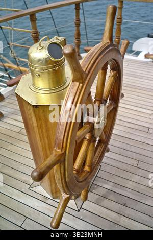 Barca a vela nelle Galapagos Foto Stock