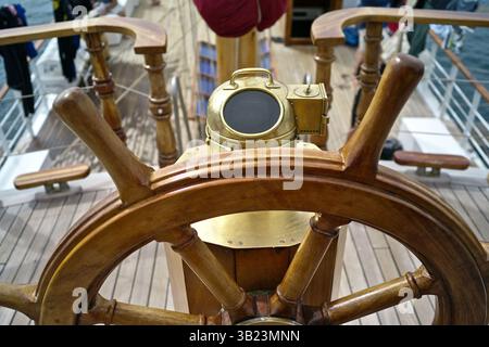 Barca a vela nelle Galapagos Foto Stock