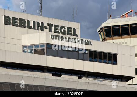 Aeroporto di Berlino-Tegel, edificio del terminal otto Lilienthal Foto Stock