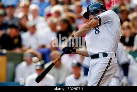 9 settembre 2009 - Milwaukee, WISCONSIN. Miller Park..Milwaukee Brewers Ryan Braun #8 è stato spietato oggi al piatto contro i Cardinals..Milwaukee Brewers ha perso contro i St Louis Cardinals 1-5, i Cardinals hanno spazzato i Brewers in una serie di 3 partite al Miller Park..Mike McGinnis / CSM (Credit Image: © Mike McGinnis/Cal Sport Media/ZUMA Press) Foto Stock