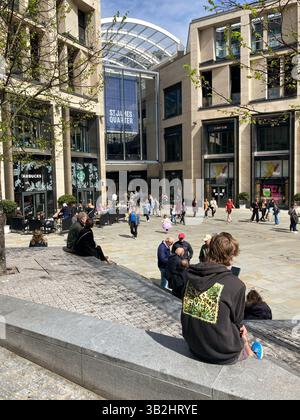 Ingresso al centro commerciale St. James Quarter, Edimburgo, Scozia Foto Stock