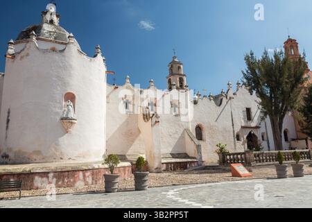 3 gennaio 2016 - Atotonilco, Guanajuato, Messico - facciata della fortezza come il santuario barocco messicano di Atotonilco e l'importante santuario cattolico di Atotonilco, Messico. (Immagine di credito: © Richard Ellis via ZUMA Wire) Foto Stock