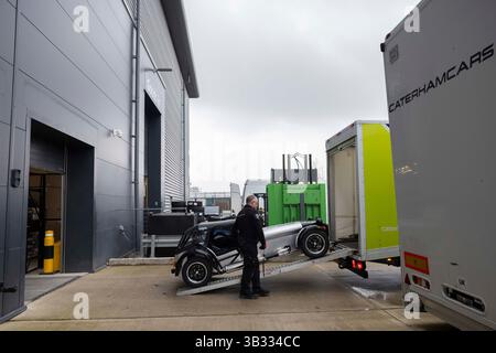 Rinascita delle auto sportive britanniche, stabilimento della Caterham Car a Dartford, Kent, Inghilterra, Regno Unito Foto Stock