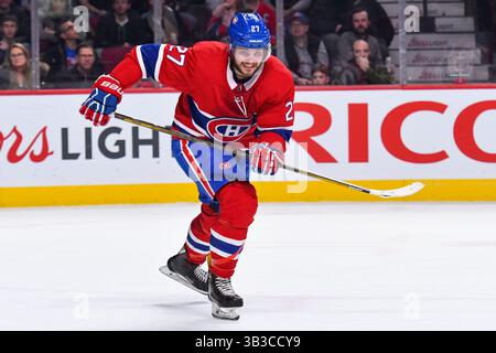 4 gennaio 2018: L'ala sinistra dei Montreal Canadiens Alex Galchenyuk (27) pattina sul ghiaccio durante la partita Tampa Bay Lightning vs Montreal Canadiens al Bell Centre di Montreal, Quebec. (Montreal vince 2-1 in sparatorie). David Kirouac/CSM(immagine di credito: &Copy; David Kirouac/CSM tramite cavo ZUMA) Foto Stock