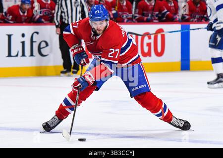 4 gennaio 2018: L'ala sinistra dei Montreal Canadiens Alex Galchenyuk (27) pattina mentre controlla il puck durante la partita Tampa Bay Lightning vs Montreal Canadiens al Bell Centre di Montreal, Quebec. (Montreal vince 2-1 in sparatorie). David Kirouac/CSM(immagine di credito: &Copy; David Kirouac/CSM tramite cavo ZUMA) Foto Stock