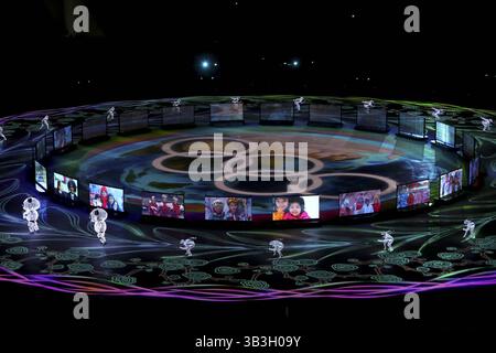 25 febbraio 2018 - Pyeongchang, GANGWON, COREA DEL SUD - 25 febbraio 2018-Pyeongchang, Corea del Sud-artisti si esibiscono durante il segmento di Pechino durante la cerimonia di chiusura dei Giochi Olimpici invernali di PyeongChang 2018 allo Stadio Olimpico di PyeongChang, Corea del Sud. (Immagine di credito: © GMC via cavo ZUMA) Foto Stock