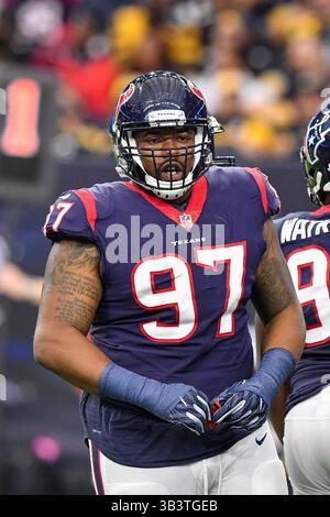 25 dicembre 2017: Il defensive tackle degli Houston Texans Angelo Blackson (97) in azione durante la gara NFL tra Pittsburgh Steelers e Houston Texans all'NRG Stadium di Houston, Texas. Chris Brown/CSM(immagine di credito: &Copy; Chris Brown/CSM tramite cavo ZUMA) Foto Stock
