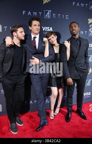 4 agosto 2015 - New York, New York, Stati Uniti - JAMIE BELL, MILES TELLER, KATE MARA e MICHAEL B. JORDAN partecipano alla proiezione di New York di ''Fantastic Four''.The Williamsburg Cinemas, Brooklyn, NY.4 agosto 201'5.foto di , Photos Inc 2015 (Credit Image: © Sonia Moskowitz/Globe Photos via ZUMA Wire) Foto Stock