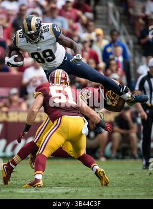 20 settembre 2015 - Landover, Maryland, Stati Uniti - il tight end dei St. Louis Rams JARED COOK (89) tenta di saltare per un extra yardage durante una partita tra i St. Louis Rams e i Washington Redskins. I Washington Redskins batterono i St. Louis Rams 24-10 al FedEx Field di Landover, Maryland. (Immagine di credito: © Tom Rothenberg via ZUMA Wire) Foto Stock