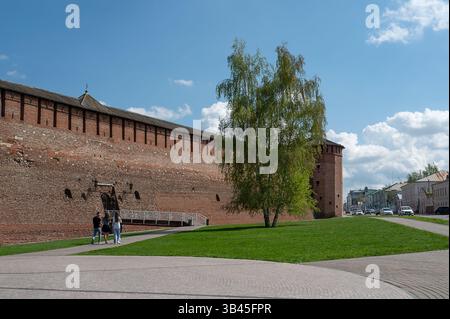 Kolomna, torre granovitaya. Frammento di antiche mura della fortezza e della Torre Granovitaya. Cremlino Kolomna Foto Stock