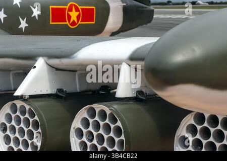 DANANG, VIETNAM, APR 27 2025, la Cessna A-37 Dragonfly con insegne dell'aeronautica vietnamita sulla fusoliera Foto Stock