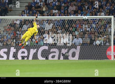 29 settembre 2015 - Na - Porto, 09.29.2015 - il Futebol Clube do Porto ha ricevuto stasera il Chelsea Football Club al Dragon Stadium in partita contando per la 2a giornata del girone G League campioni 2015/16. Casillas (immagine di credito: © Pedro Correia/Global Imagens via ZUMA Press/ZUMAPRESS.com) Foto Stock