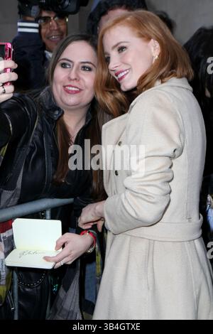 16 ottobre 2015 - New York City, NY, USA - l'attrice Jessica Chastain ha fatto un'apparizione alla AOL Build Speaker Series il 16 ottobre 2015 a New York City (Credit Image: © Nancy Rivera/Ace Pictures via ZUMA Press) Foto Stock