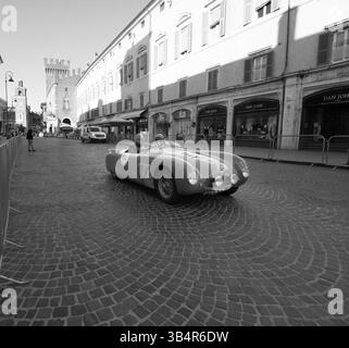 FERRARA , ITALIA - 15 giugno -2024 : CISITALIA 202 S MM SPIDER 1947 corse di auto d'epoca per le strade di Ferrara durante la mille miglia 2024 Foto Stock