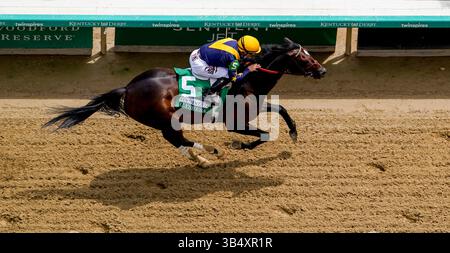 6 maggio 2019, Louisville, Kentucky, Stati Uniti: 6 MAGGIO, 2022: Olympiad #5, guidata da Junior Alvarado, vince l'Alysheba Stakes a Churchill Downs a Louisville, Kentucky, il 6 maggio 2022. John Voorhees/Eclipse Sportswire/CSM (immagine di credito: Foto Stock