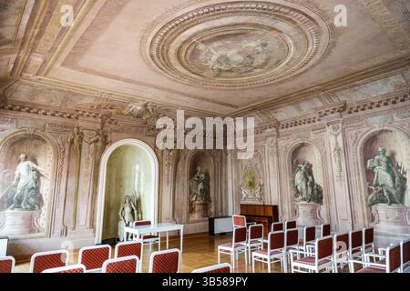 Interno della sala dell'affresco nel Municipio Vecchio con soffitto trompe l'oeil affreschi di Josef Winterhalter. Brno, Repubblica ceca (Cechia) Foto Stock