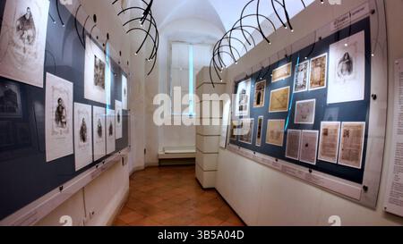 Parma, Emilia Romagna, Italia - 04.2,2025: Dettaglio dell'interno del museo della Music House nella città di Parma Foto Stock