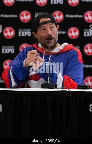22 aprile 2022, Calgary, Alberta, Canada: Kevin Smith si unisce a Jason Mews sul palco della riunione di â€œJay & Silent Bobâ€ al Calgary Comic and Entertainment Expo (Credit Image: © Baden Roth/ZUMA Press Wire) Foto Stock