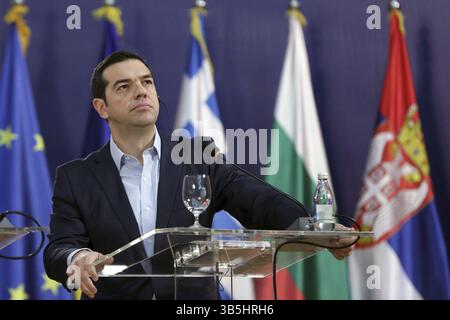 A Belgrado, in Serbia - 9 Dicembre 2017: Primo Ministro greco Alexis Tsipras parla ai media nel corso di una conferenza stampa durante i leader regionali incontro ho Foto Stock