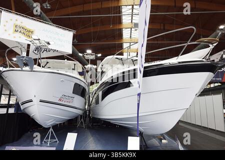 Barche a perdita d'occhio e per ogni budget la fiera Interboot 2024 di Friedrichshafen apre le sue porte il 25 settembre 2024, Friedrichs Foto Stock