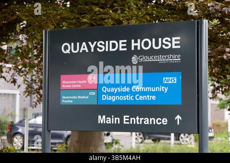 Quayside House, base per i servizi sanitari del NHS e gli uffici governativi locali, Gloucester, Gloucestershire, Regno Unito - 1 maggio 2025 foto di Andrew Higgins/Thou Foto Stock