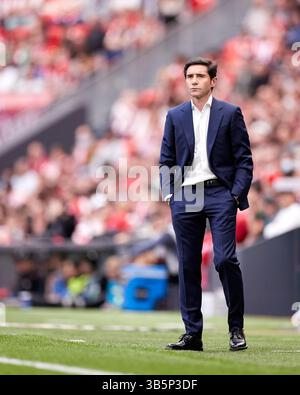 7 maggio 2022, Bilbao, Bizkaia, Spagna: Marcelino Garcia Toral allenatore dell'Athletic Club guarda durante la partita di campionato spagnolo della Liga tra Athletic Club e Valencia CF a San Mames il 7 maggio 2022, a Bilbao, Spagna. (Immagine di credito: © Ricardo Larreina/AFP7 via ZUMA Press Wire) Foto Stock