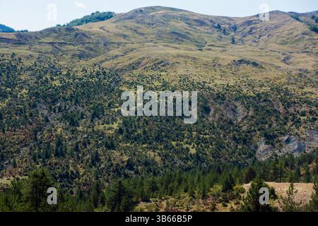 Paesaggi montuosi a Valia calda, Pindos, Grecia Foto Stock