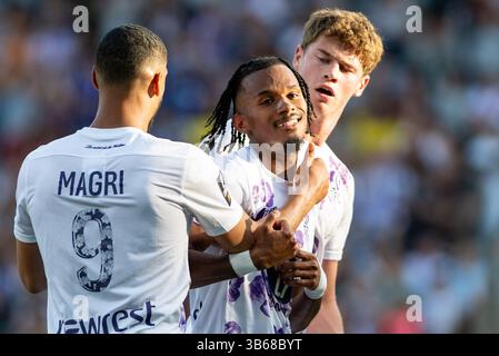 Tolosa, Francia. 3 maggio 2025. Yann Gboho di Tolosa festeggia il 3 maggio 2025 allo Stadio di Tolosa, Francia - foto Nathan Barange/DPPI Credit: DPPI Media/Alamy Live News Foto Stock